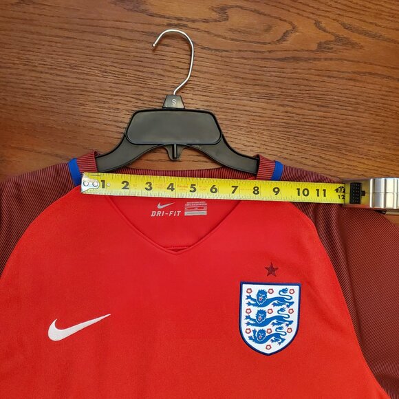 Nike Dri Fit XL 2016 England Soccer Jersey - Picture 12 of 12